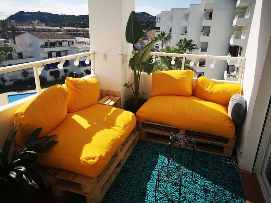 Casa En Urb. Con La Piscina Mas Grande De Javea. 外观 照片