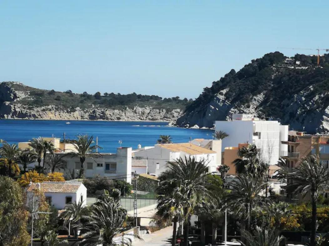 Casa En Urb. Con La Piscina Mas Grande De Javea. 外观 照片
