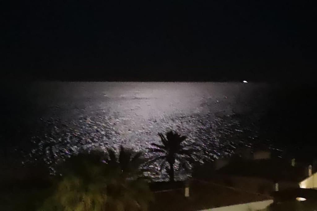 Casa En Urb. Con La Piscina Mas Grande De Javea. 外观 照片